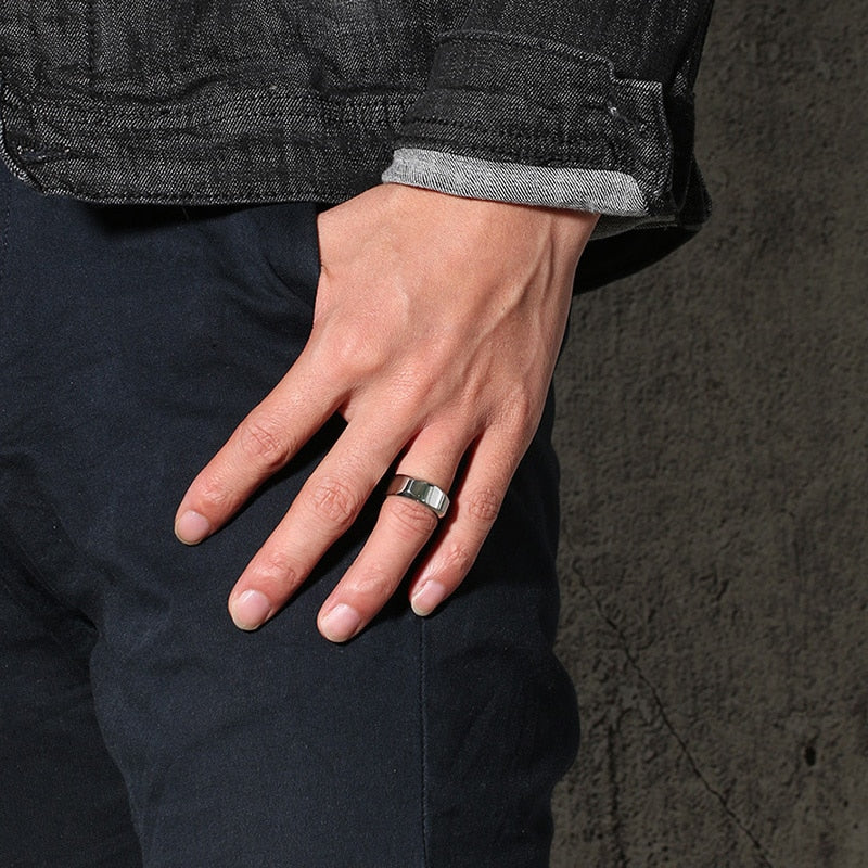 Anel Masculino Minimalista Mercati